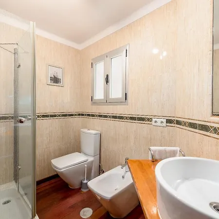 Appartement With Terrace - Center And Near The